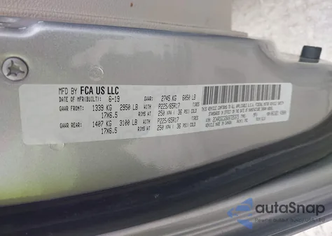 2019 Dodge Grand Caravan Sxt z USA, uszkodzony, nr VIN 2C4RDGCG5KR725373